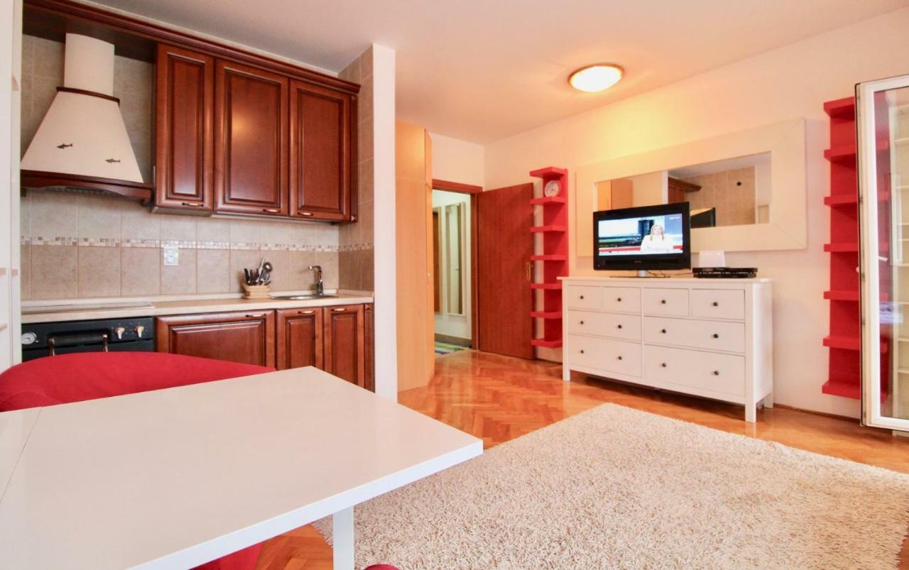 באר Albatros Apartments מראה חיצוני תמונה